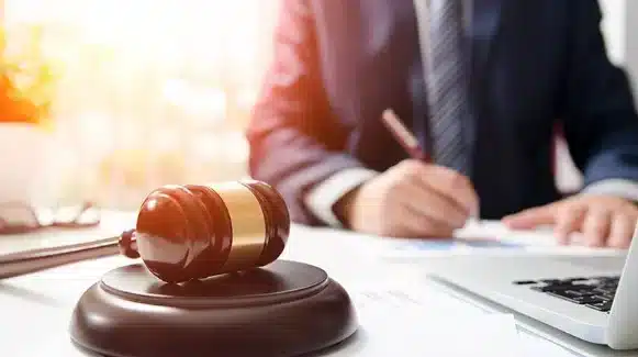 تأسيس شركة مهنية وفق النظام السعودي